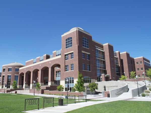 Học phí tại đại học Nevada, Reno