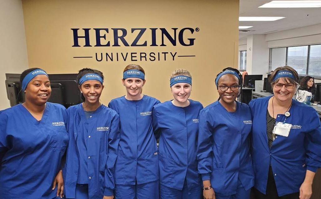 Herzing University là một ngôi trường có hơn 58 năm kinh nghiệm đào tạo