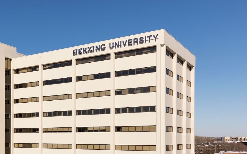 Ngành chủ đạo của Herzing University là các ngành về Sức khỏe