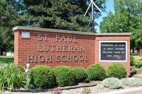 Trường trung học Saint Paul Lutheran 1